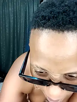 Snapshot of SexyCurves96 chatting on 10-05-25, 07:23 SexyCurves96 online show from 10-05-25, 07:23