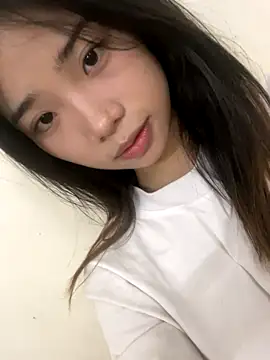 Snapshot of -Tania- chatting on 09-19-25, 08:38 -Tania- online show from 09-19-25, 08:38