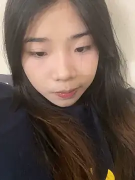 Snapshot of -Tania- chatting on 10-14-25, 09:10 -Tania- online show from 10-14-25, 09:10