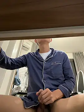 leeyoung  online show from 11-16-25, 04:12