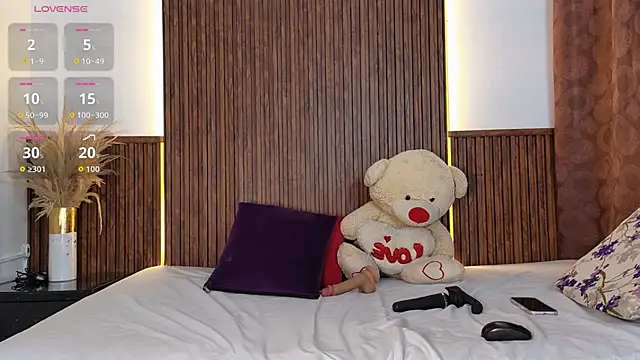 tifanny doll01 online show from 06-18-26, 01:48