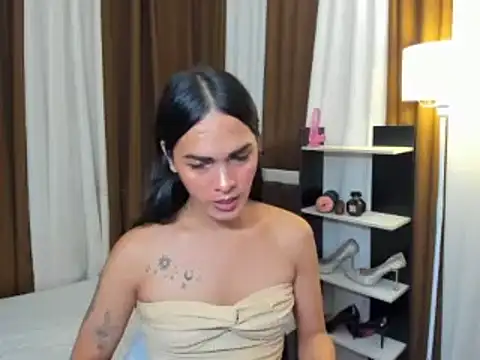 Sedictive Samantha online show from 11-24-25, 04:23