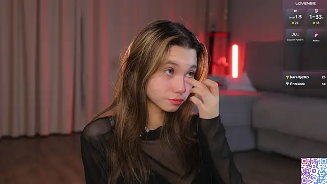 lovekissmes online show from 11-30-25, 03:49