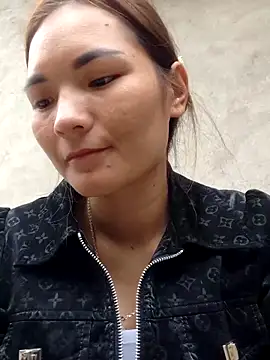 phuongxinhxan online show from 10-23-25, 01:16