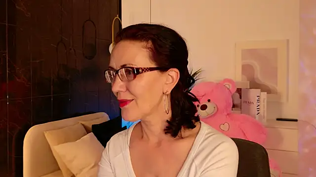 Irene Marlow online show from 03-18-26, 01:58