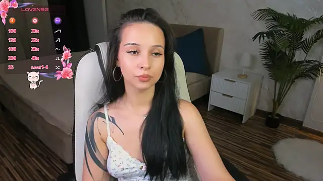 StarlitFairy online show from 10-16-25, 05:52