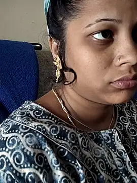 sweetqueen143 online show from 09-27-25, 04:06