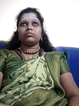 sweetqueen143 online show from 10-25-25, 04:35