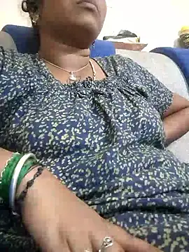 sweetqueen143 online show from 01-06-26, 05:38