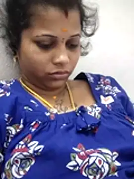 sweetqueen143 online show from 04-06-26, 04:46