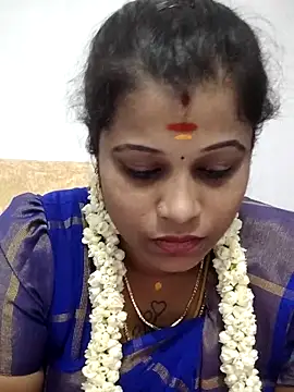 sweetqueen143 online show from 04-17-26, 04:10