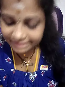 sweetqueen143 online show from 06-11-26, 10:19