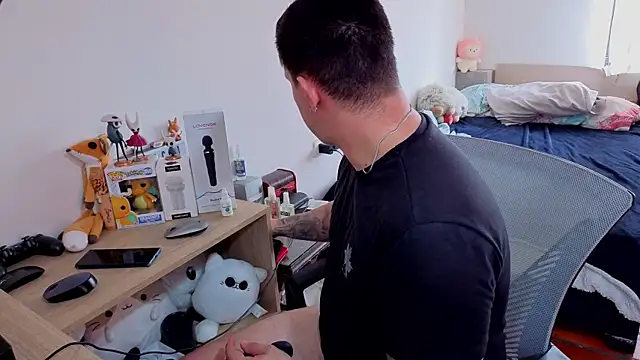 ryden 01 online show from 10-23-25, 04:06