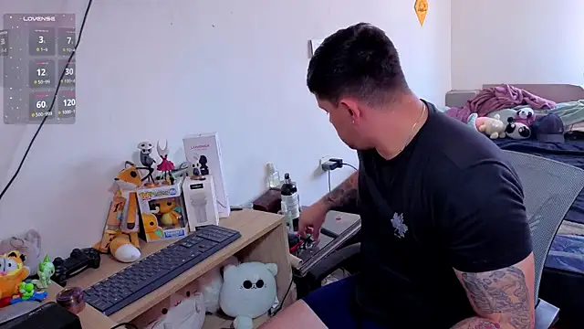 ryden 01 online show from 11-26-25, 04:41