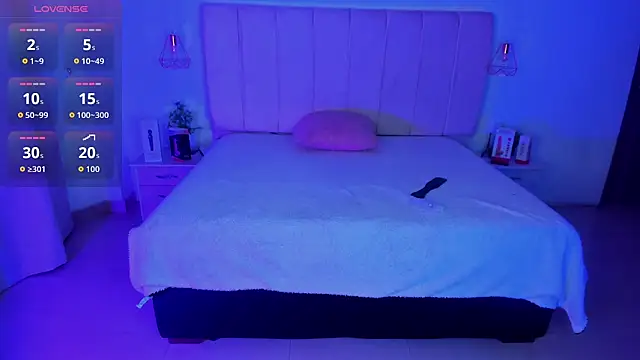 Gyal 8  online show from 02-09-26, 03:54