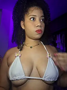 hottielatina online show from 11-08-25, 10:52