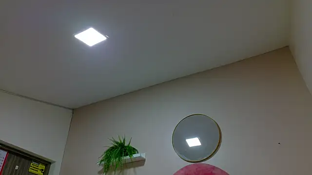 Snapshot of MyApril__ chatting on 10-13-25, 11:43 MyApril online show from 10-13-25, 11:43