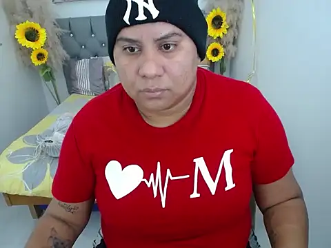 Snapshot of hotlesby_valery chatting on 10-29-25, 11:56 hotlesby valery online show from 10-29-25, 11:56