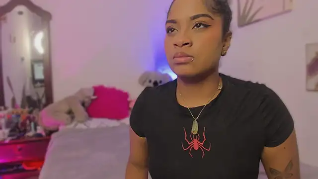 camilafoox7 online show from 10-13-25, 06:41