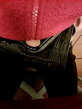 Snapshot of mecumming2 chatting on 11-02-25, 09:28 mecumming2 online show from 11-02-25, 09:28