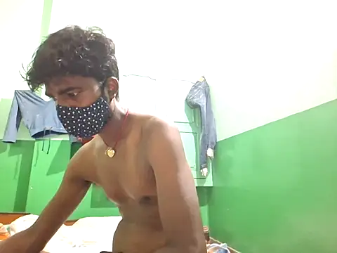 Snapshot of kkshan0923 chatting on 10-15-25, 02:06 kkshan0923 online show from 10-15-25, 02:06