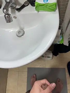 Snapshot of tusmuertos420 chatting on 11-08-25, 07:12 tusmuertos420 online show from 11-08-25, 07:12