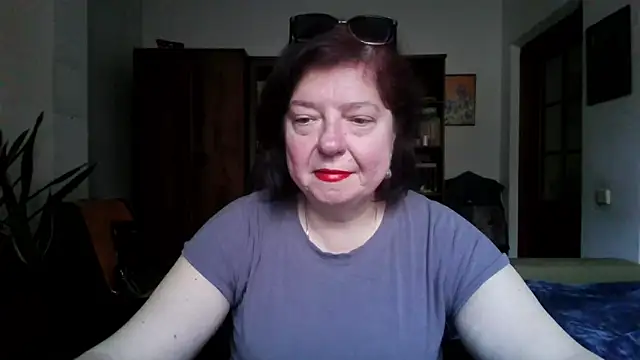 Violet Pulse online show from 04-25-26, 01:41