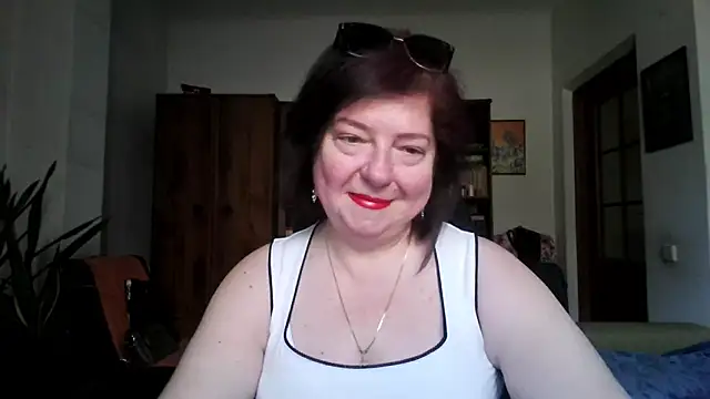 Violet Pulse online show from 04-28-26, 01:16