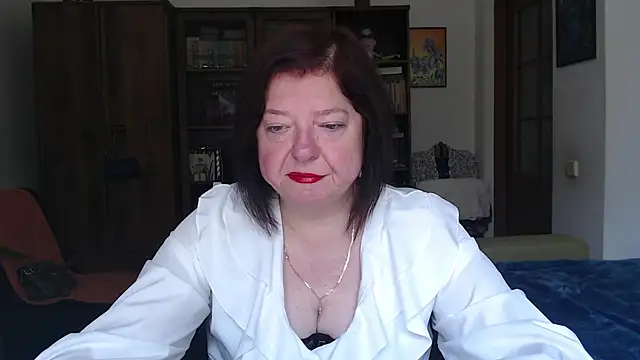 Snapshot of Violet_Pulse chatting on 07-14-26, 07:57 Violet Pulse online show from 07-14-26, 07:57