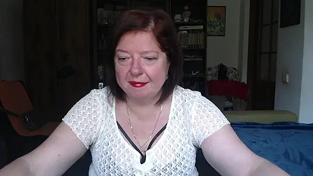 Snapshot of Violet_Pulse chatting on 07-25-26, 11:41 Violet Pulse online show from 07-25-26, 11:41