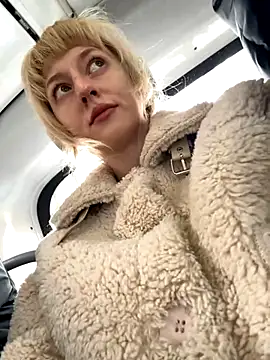 RonnieKiss online show from 10-21-25, 04:57