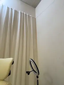 AZ37866 online show from 04-27-26, 03:59