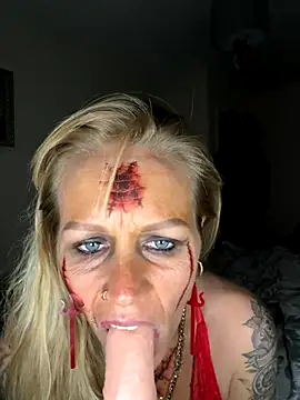 Snapshot of Carmen36XX chatting on 10-31-25, 10:33 Carmen36XX online show from 10-31-25, 10:33