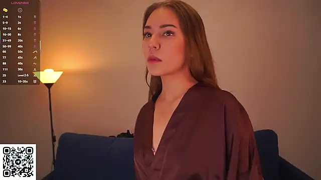 Snapshot of AdrianaCoenen chatting on 11-01-25, 07:05 AdrianaCoenen online show from 11-01-25, 07:05