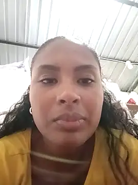 Snapshot of _Canella_ chatting on 09-27-25, 02:38  Canella  online show from 09-27-25, 02:38