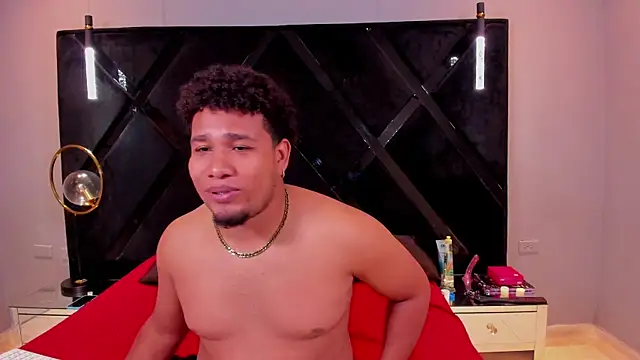 LucasandSasha online show from 04-16-26, 09:39