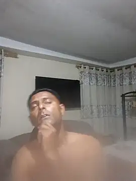 Snapshot of kingVibeX chatting on 09-27-25, 08:14 kingVibeX online show from 09-27-25, 08:14