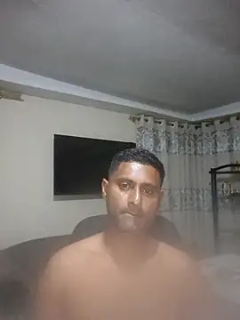 Snapshot of kingVibeX chatting on 09-29-25, 07:51 kingVibeX online show from 09-29-25, 07:51