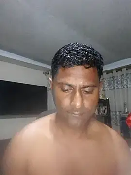 Snapshot of kingVibeX chatting on 10-28-25, 08:11 kingVibeX online show from 10-28-25, 08:11