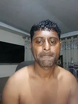 Snapshot of kingVibeX chatting on 10-30-25, 09:15 kingVibeX online show from 10-30-25, 09:15