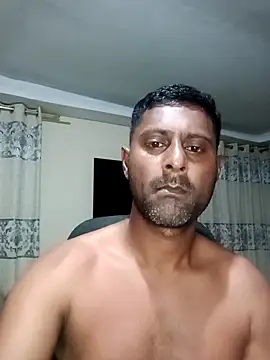 Snapshot of kingVibeX chatting on 11-12-25, 10:09 kingVibeX online show from 11-12-25, 10:09