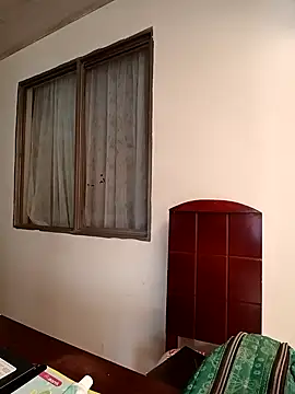 Snapshot of ANDREA-10_ chatting on 10-04-25, 01:31 ANDREA-10 online show from 10-04-25, 01:31