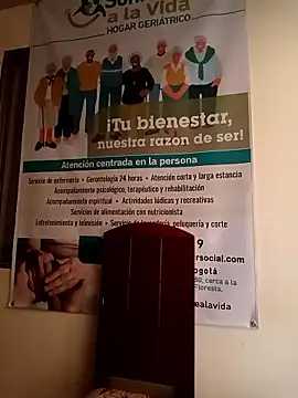 ANDREA-10  online show from 01-10-26, 01:57