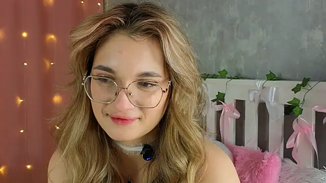 vivyboo111 online show from 02-18-26, 09:00