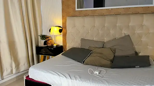 Snapshot of liam_twiink chatting on 11-13-25, 07:13 liam twiink online show from 11-13-25, 07:13