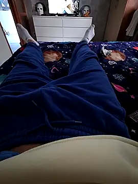 Snapshot of Foxbiker chatting on 09-29-25, 11:15 Foxbiker online show from 09-29-25, 11:15