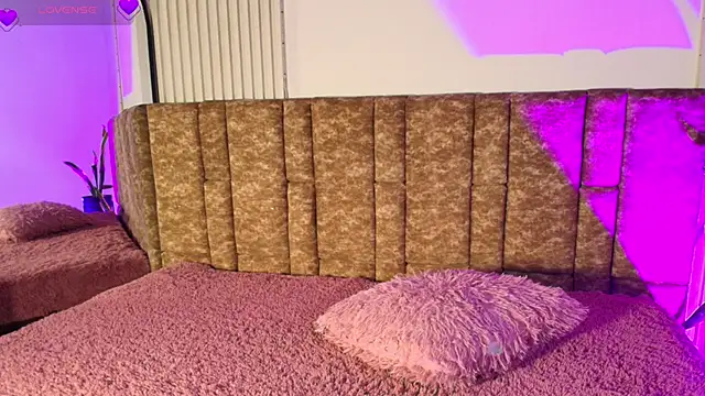 Missdionne curly online show from 03-09-26, 11:25