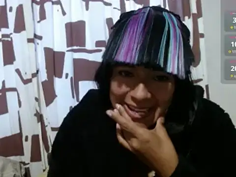 Snapshot of Acelinrose chatting on 05-18-26, 10:59 Acelinrose online show from 05-18-26, 10:59
