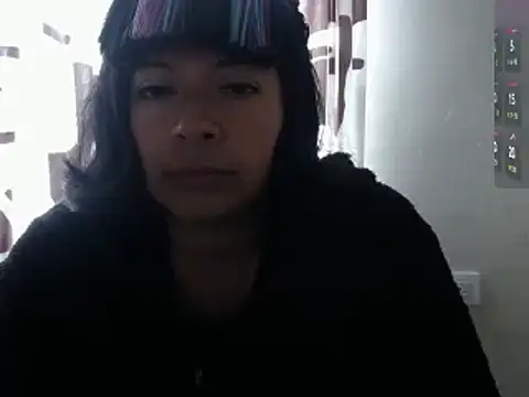Snapshot of Acelinrose chatting on 05-27-26, 02:36 Acelinrose online show from 05-27-26, 02:36