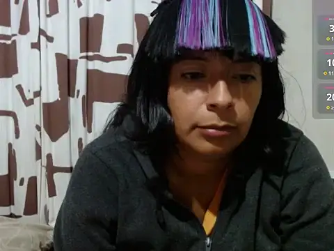 Snapshot of Acelinrose chatting on 06-05-26, 01:01 Acelinrose online show from 06-05-26, 01:01